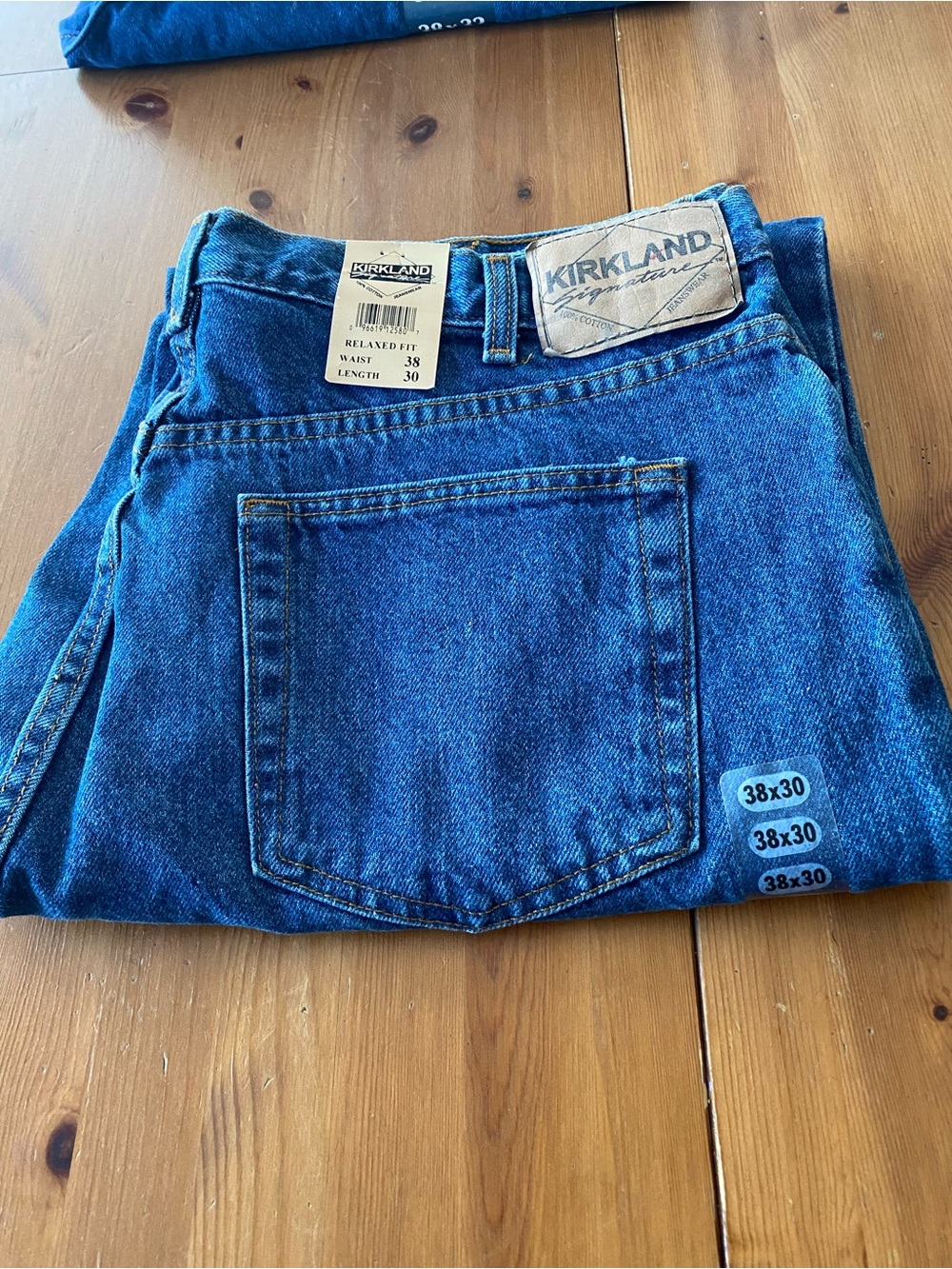 Kirkland Signature Men's Relaxed Fit Denim Jeans - Blue